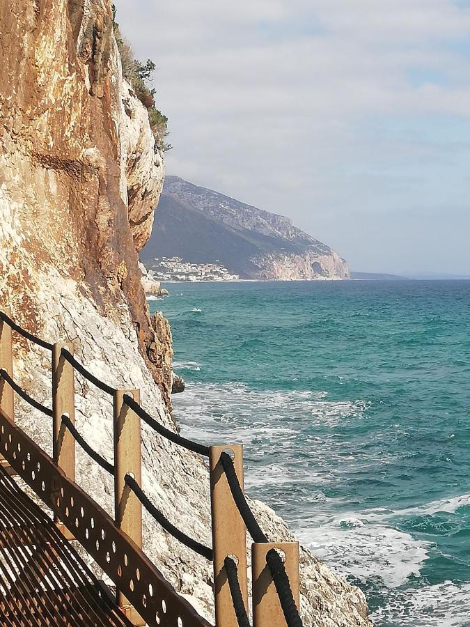 Appartamenti Le Conchiglie E Le Stelle Marine Cala Gonone Buitenkant foto
