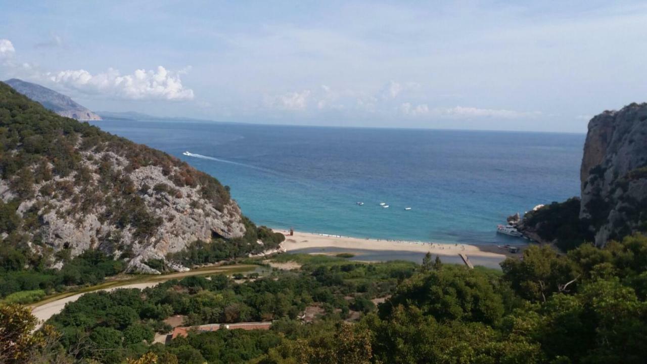 Appartamenti Le Conchiglie E Le Stelle Marine Cala Gonone Buitenkant foto